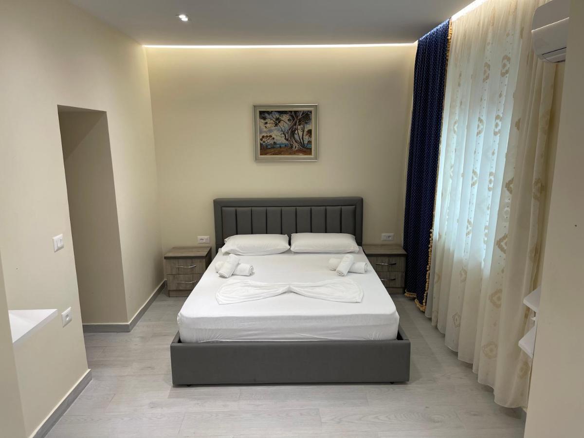 Little Cozy Apartment 4 Sarandë エクステリア 写真